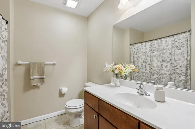 $400,000 | 270 Milkweed Drive, Allentown, PA 18104