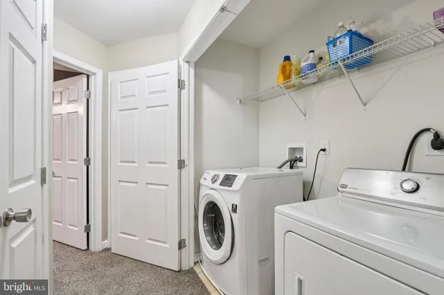 $400,000 | 270 Milkweed Drive, Allentown, PA 18104