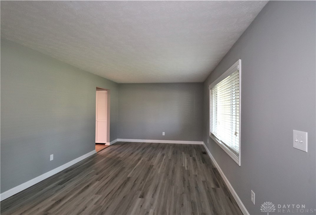 5828 River Road Fairfield, OH 45014 - Photo 4 of 22 Gallery Image 4