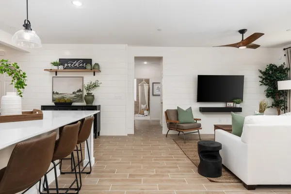 $468,490 | 1947 North Dee Ann Avenue, Fresno, CA 93727