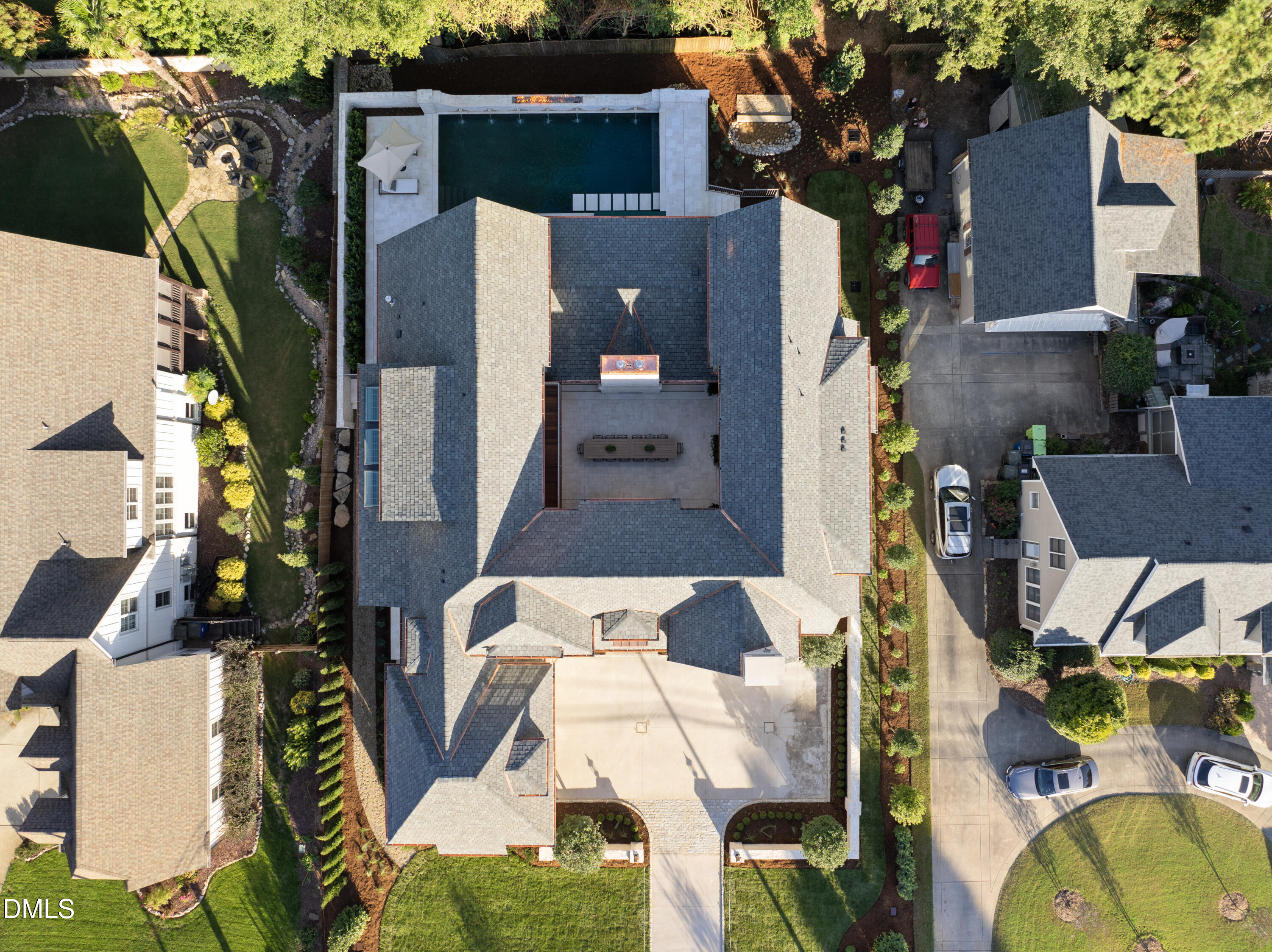 2128 Ridge Road Raleigh, NC 27607 - Photo 13 of 100 DJI_20251003171325_0030_D