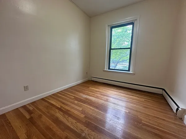 $2,995 | 1238 Commonwealth Avenue, Unit 56, Boston, MA 02134