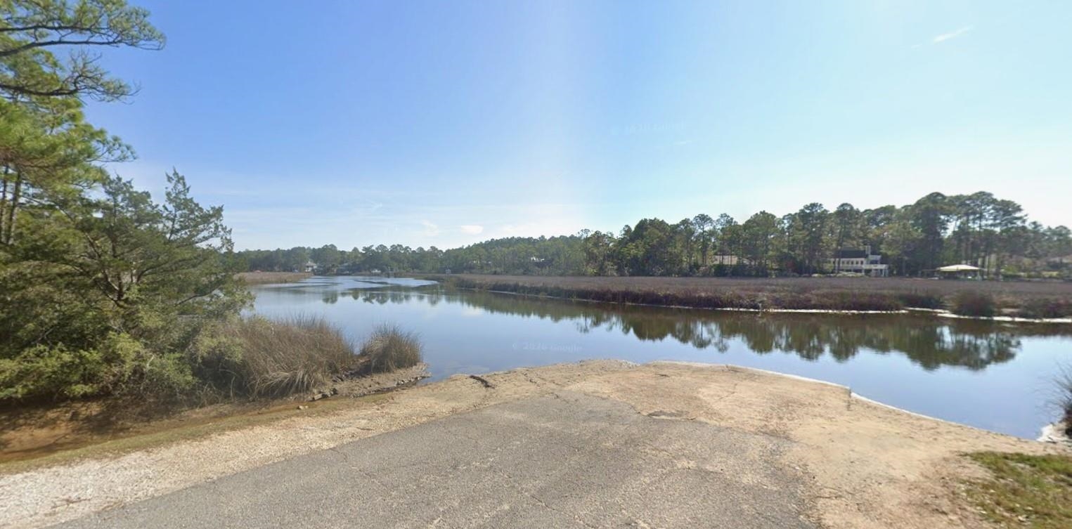 5599 Del Rey Street Milton, FL 32583 - Photo 9 of 25