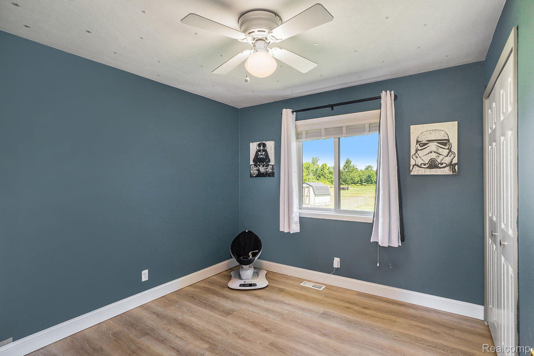 4040 West Thompson Road Linden, MI 48451 - Photo 11 of 26 Gallery Image 11