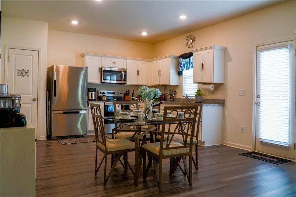 145 Bantry Way Locust Grove, GA 30248 - Photo 9 of 22