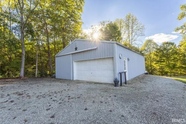 $398,000 | 605 South Co Road 350 East, Connersville, IN 47331