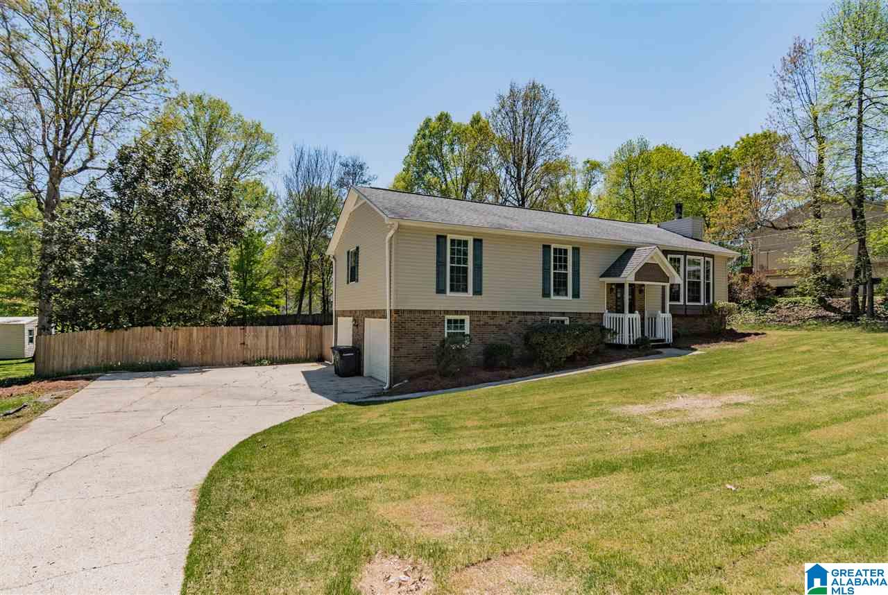 442 Red Stick Road Pelham, AL 35124 - Photo 3 of 44