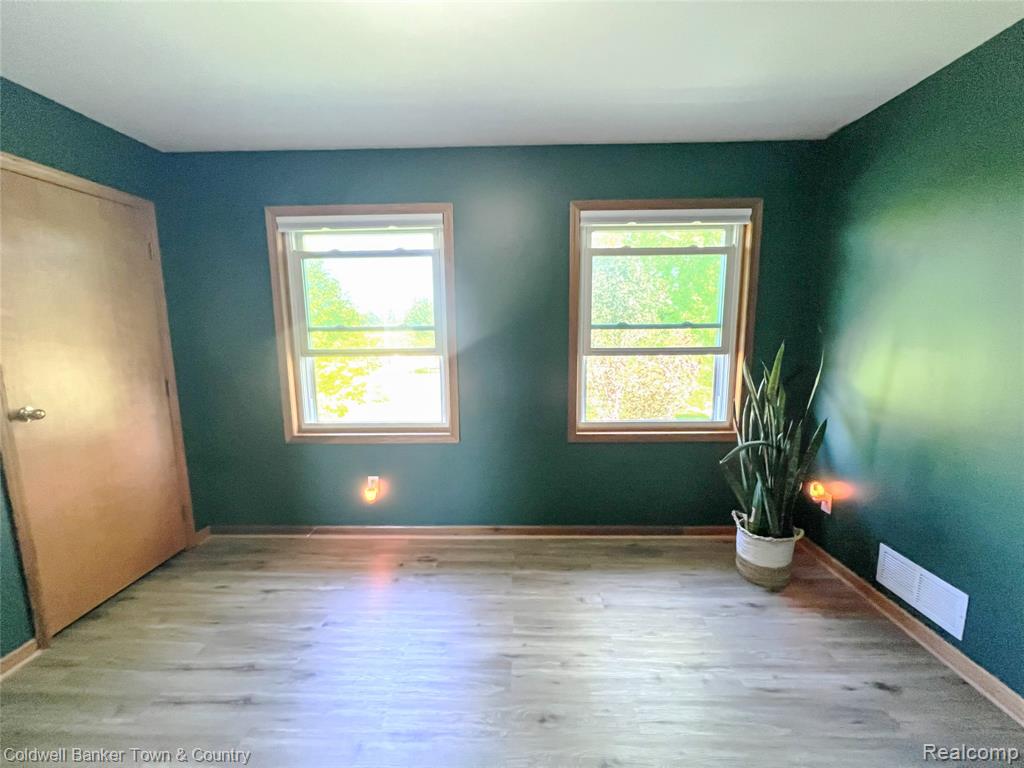 717 North Youngs Road Attica, MI 48412 - Photo 39 of 87