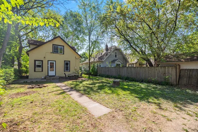 $239,000 | 4715 Camden Avenue North, Minneapolis, MN 55430