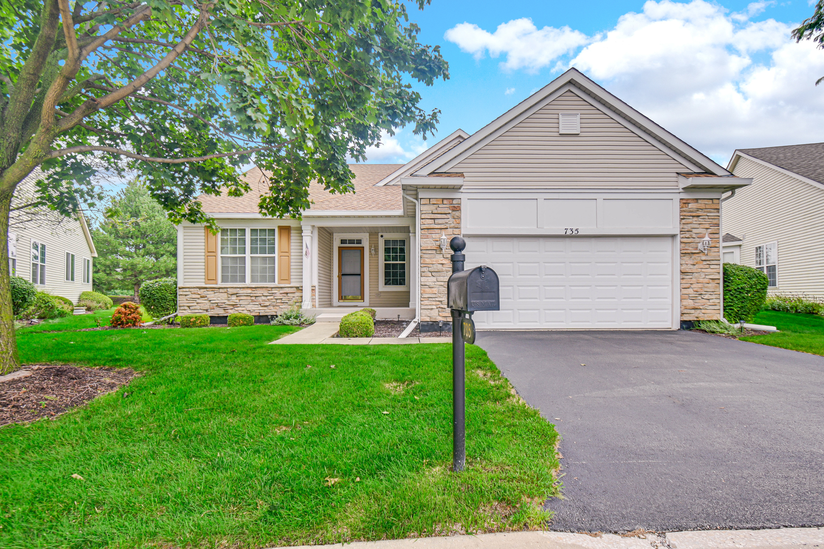 735 Pentwater Road Romeoville, IL 60446 - Photo 1 of 48 Gallery Image 1