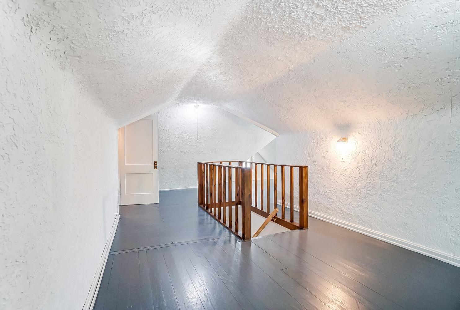 8557 Plainfield Road Cincinnati, OH 45236 - Photo 28 of 44 Gallery Image 28