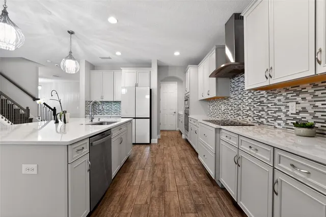 $950,000 | 13231 Wildflower Meadow Drive, Riverview, FL 33579