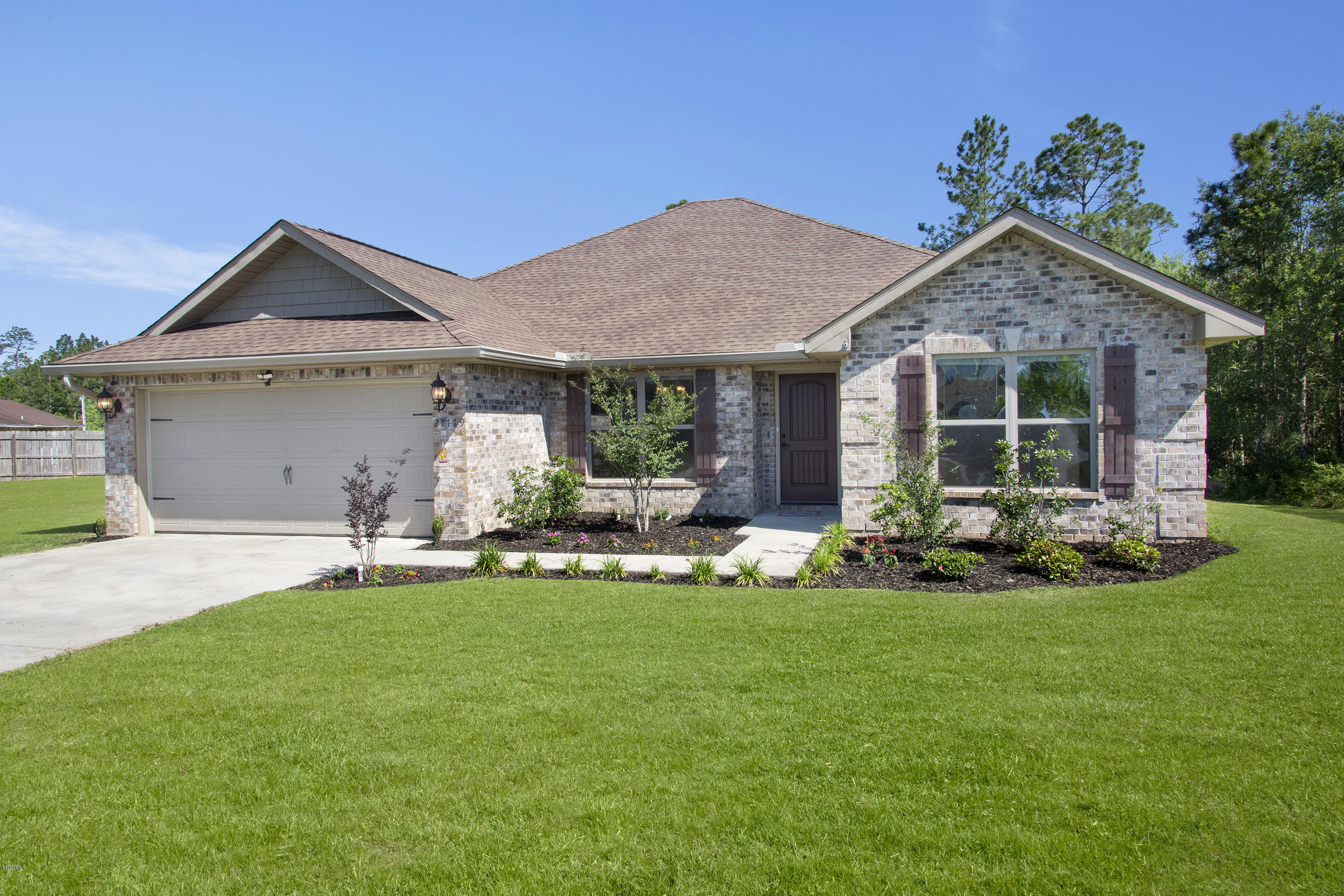 21779 Ridgeview Drive Saucier, MS 39574 - Photo 2 of 28 002