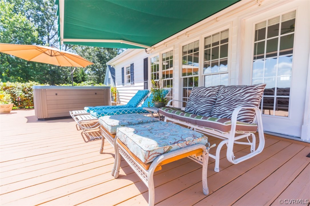 4829 Wakema Road West Point, VA 23181 - Photo 23 of 36 a view of a patio with a table and chairs