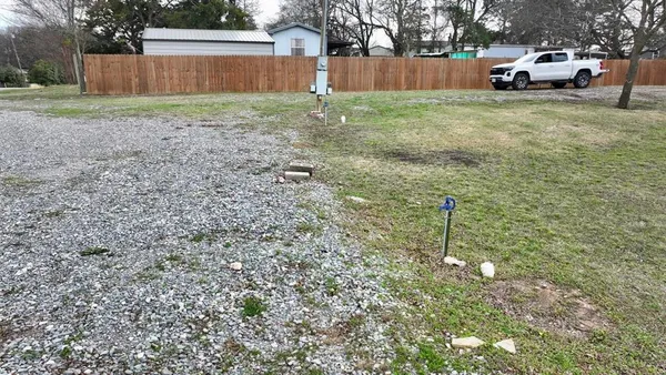 $125,000 | 197 Quail Creek Circle, Pottsboro, TX 75076