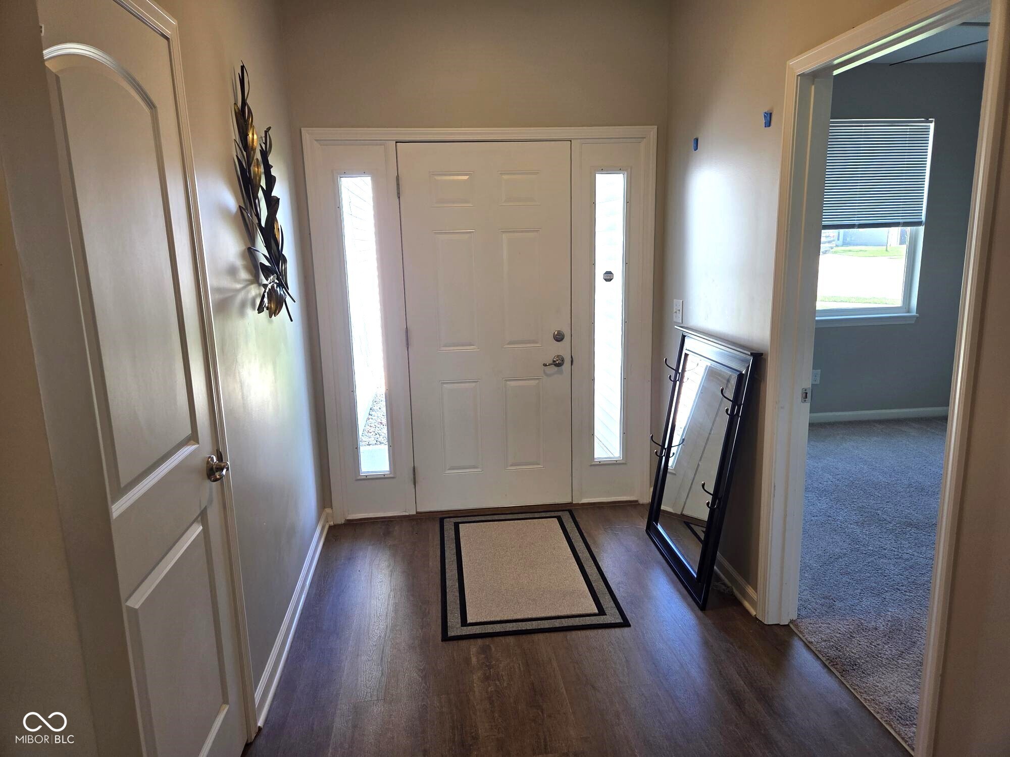 1617 Capra Court Beech Grove, IN 46107 - Photo 5 of 20