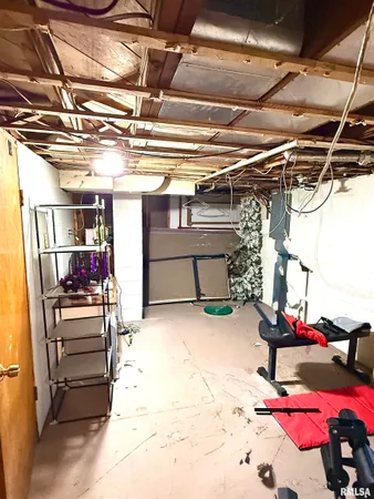 $177,000 | 143 Cherry Lane, Washington, IL 61571