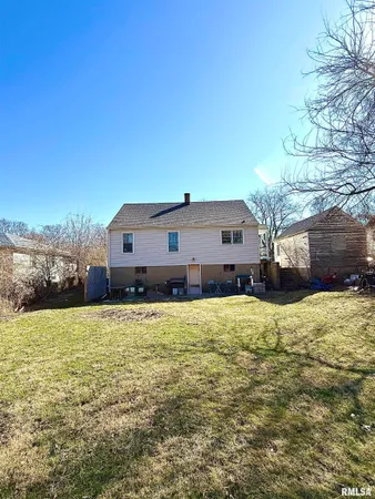 $177,000 | 143 Cherry Lane, Washington, IL 61571