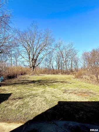 $177,000 | 143 Cherry Lane, Washington, IL 61571
