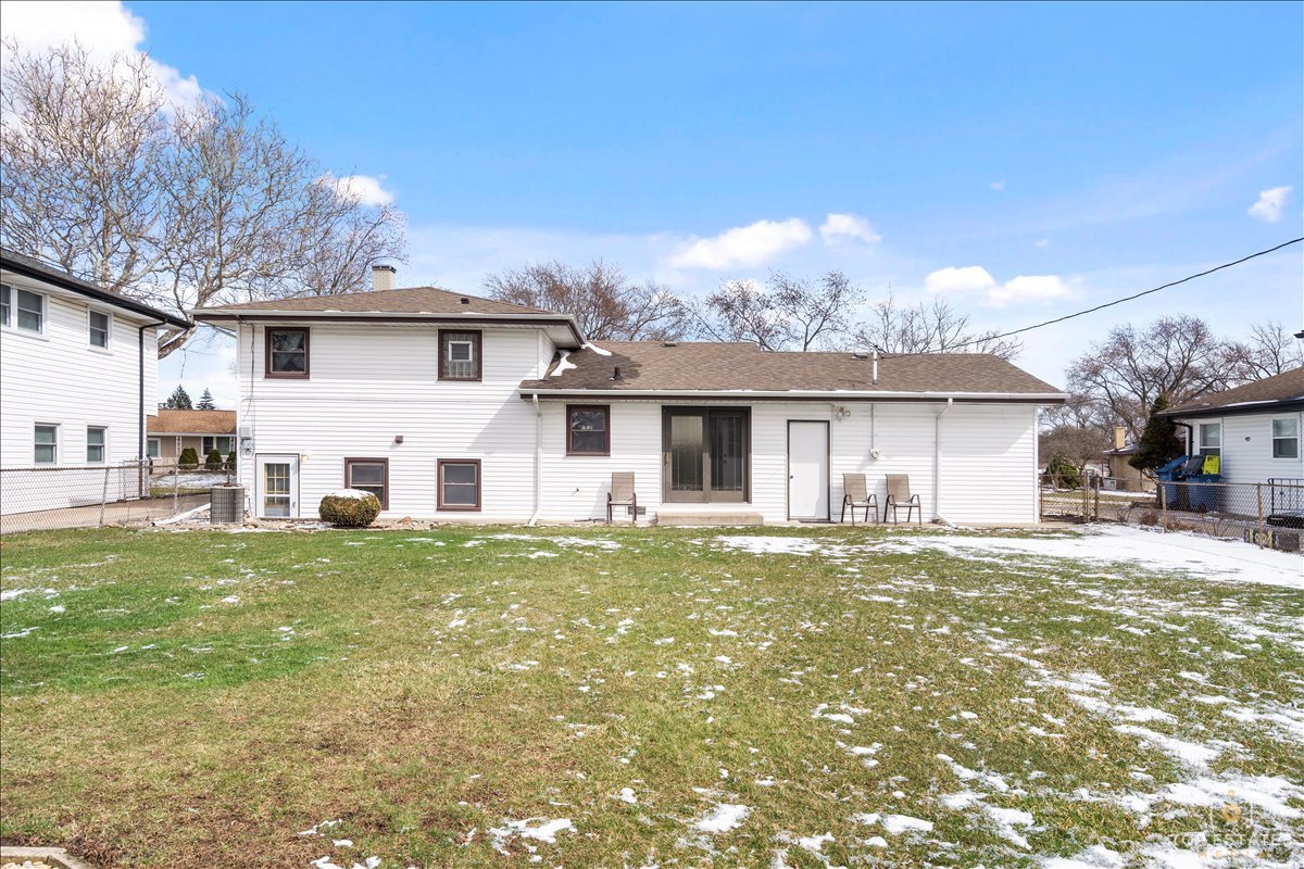 216 Evergreen Street Addison, IL 60101 - Photo 33 of 43 a view of a yard in front of a house