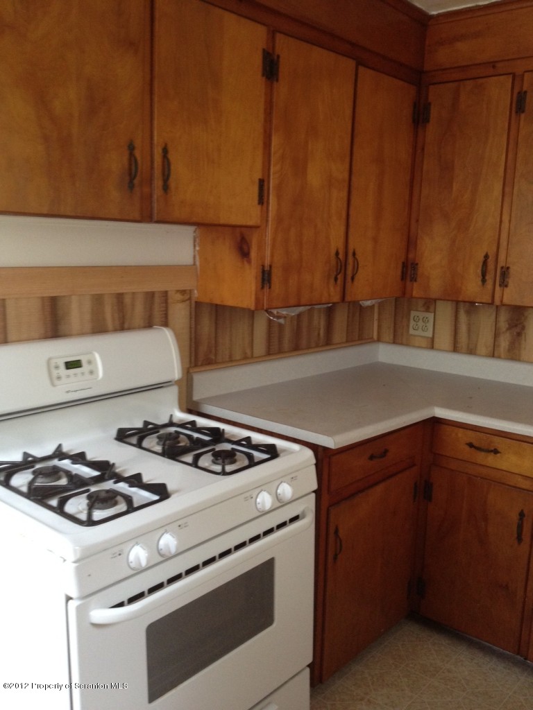 2611 Milwaukee Road Clarks Summit, PA 18411 - Photo 8 of 25 Gallery Image 8