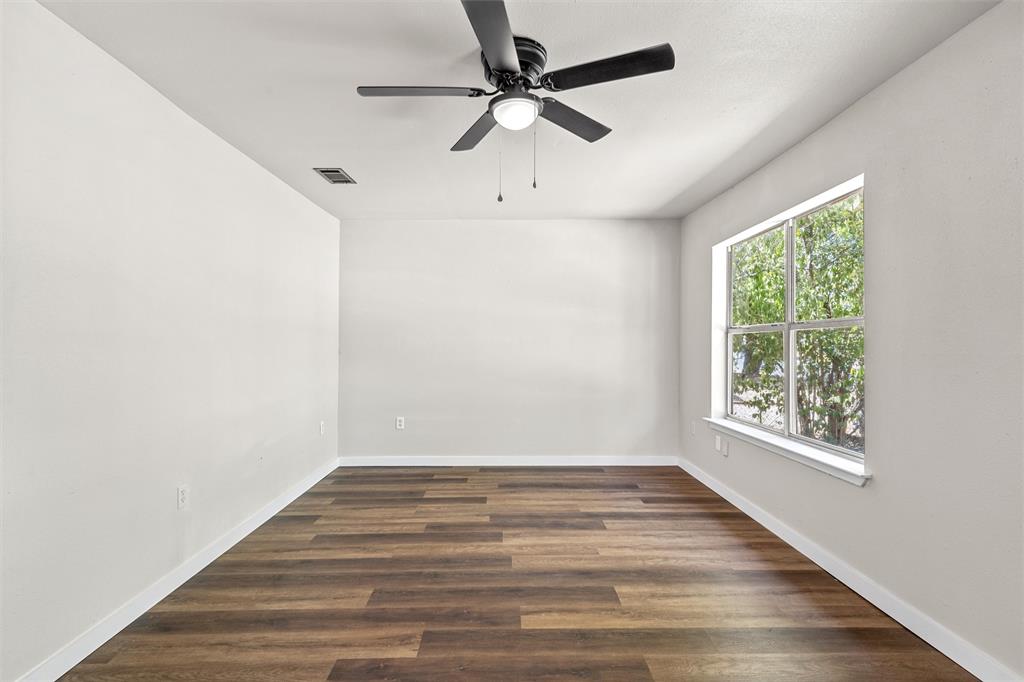 2406 Alexander Avenue Waco, TX 76708 - Photo 7 of 32 Gallery Image 7