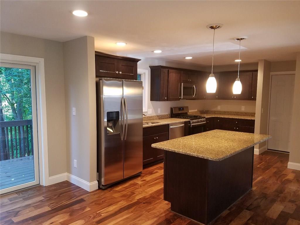27 Renaissance Drive Irwin, PA 15642 - Photo 2 of 25 Gallery Image 2