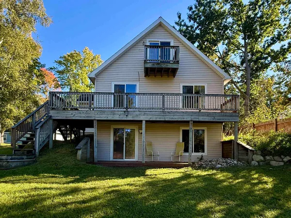 $298,500 | 1621 Loebrich Drive, Gladwin, MI 48624