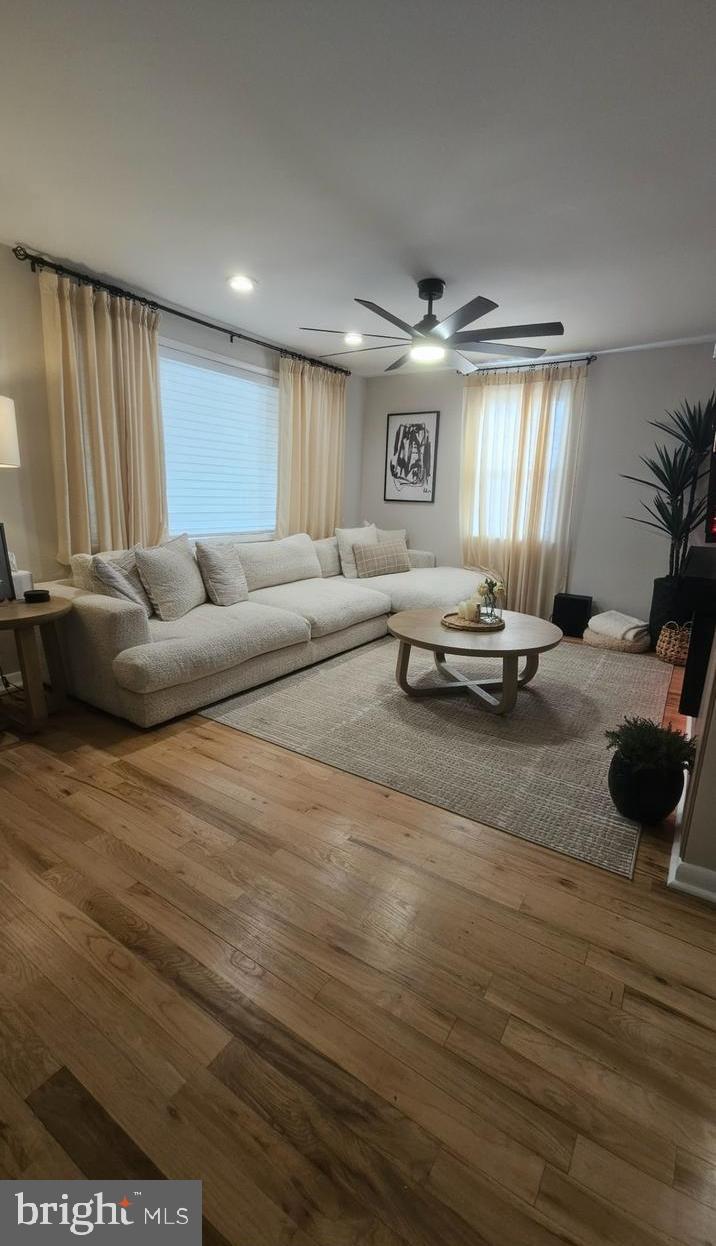 3216 Byberry Road Philadelphia, PA 19154 - Photo 3 of 35