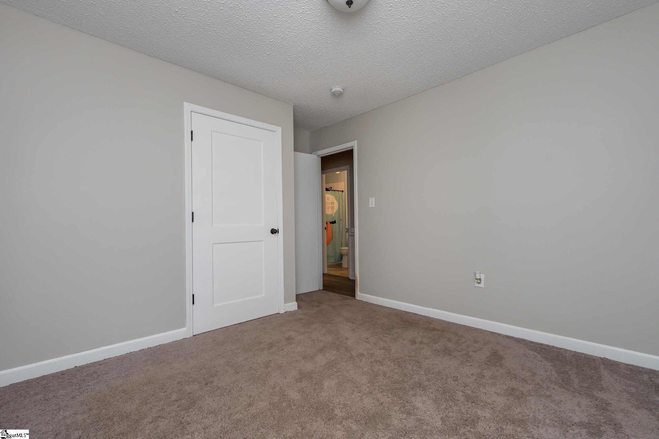 1935 Curry Road Laurens, SC 29360 - Photo 21 of 30 Gallery Image 21