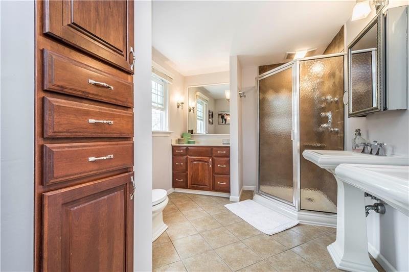 534 Trotwood Ridge Road Pittsburgh, PA 15241 - Photo 14 of 25 Gallery Image 14