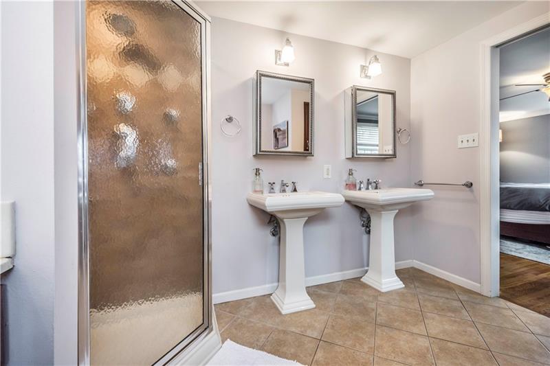 534 Trotwood Ridge Road Pittsburgh, PA 15241 - Photo 15 of 25 Gallery Image 15