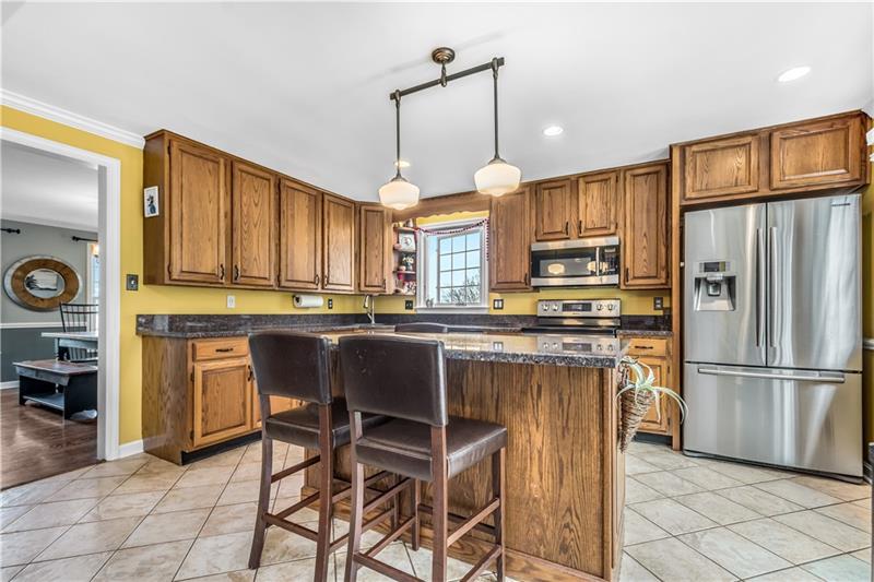 534 Trotwood Ridge Road Pittsburgh, PA 15241 - Photo 7 of 25 Gallery Image 7
