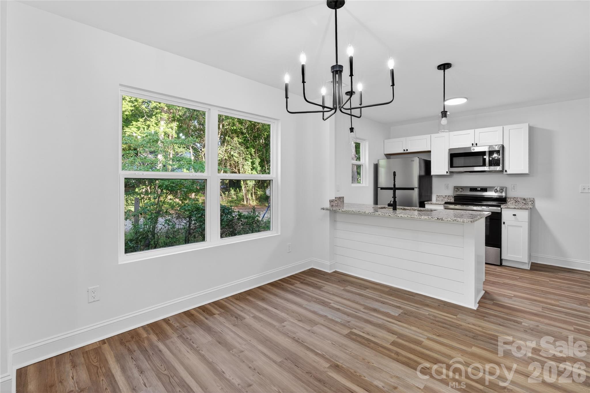 94 White Oak Street Chester, SC 29706 - Photo 5 of 21