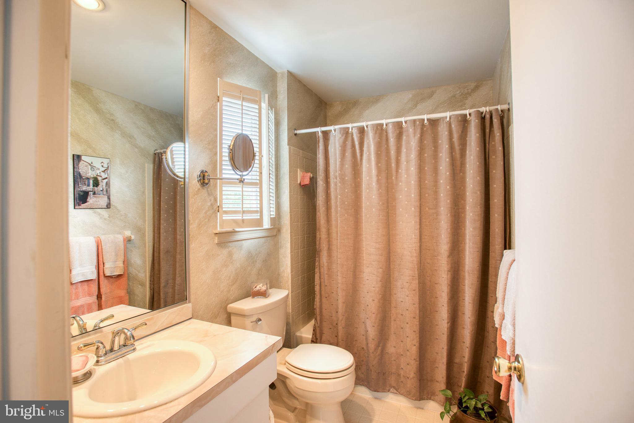 12 Bryce Road Voorhees, NJ 08043 - Photo 15 of 43 Gallery Image 15