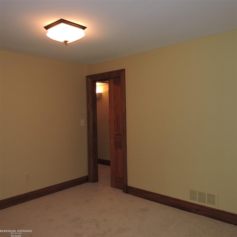 227 Old Perch Road Rochester, MI 48309 - Photo 22 of 48 Bedroom 2