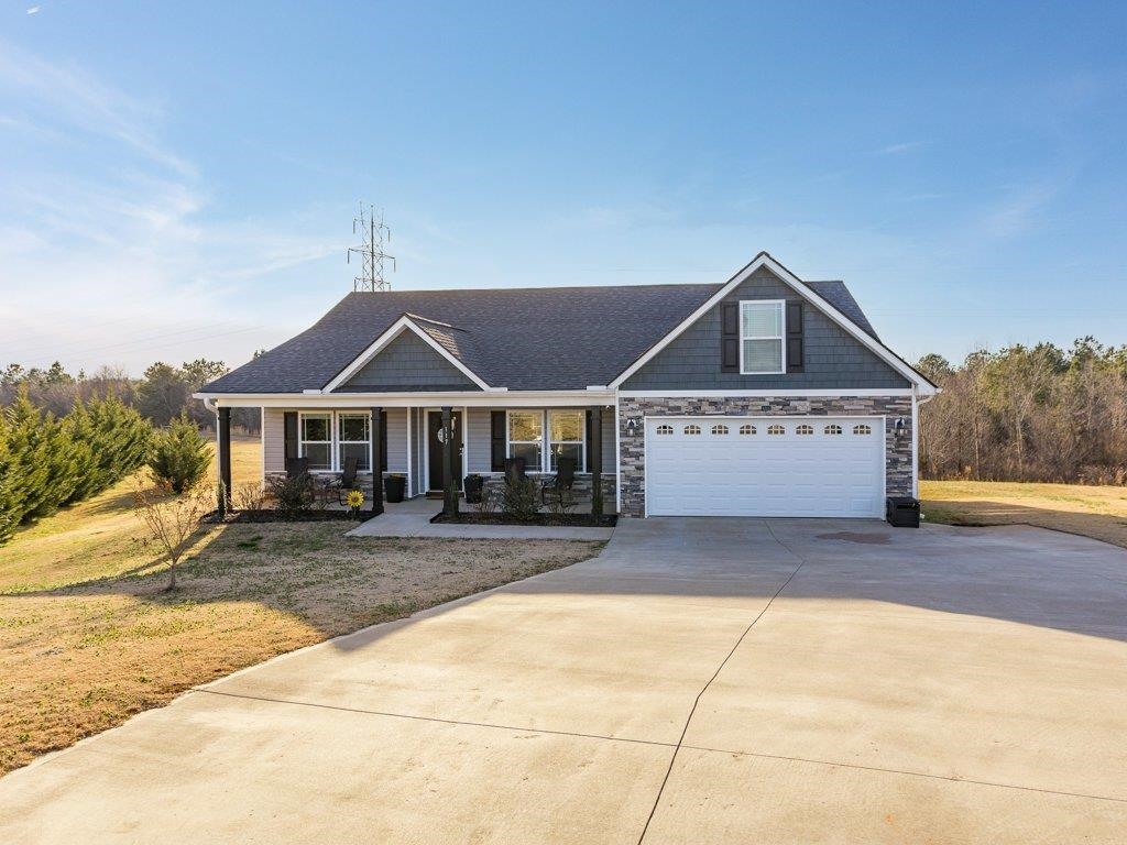 117 Daniel Kennedy Way Inman, SC 29349 - Photo 3 of 35