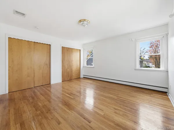 $805,000 | 11 Willow Drive, Suffern, NY 10901