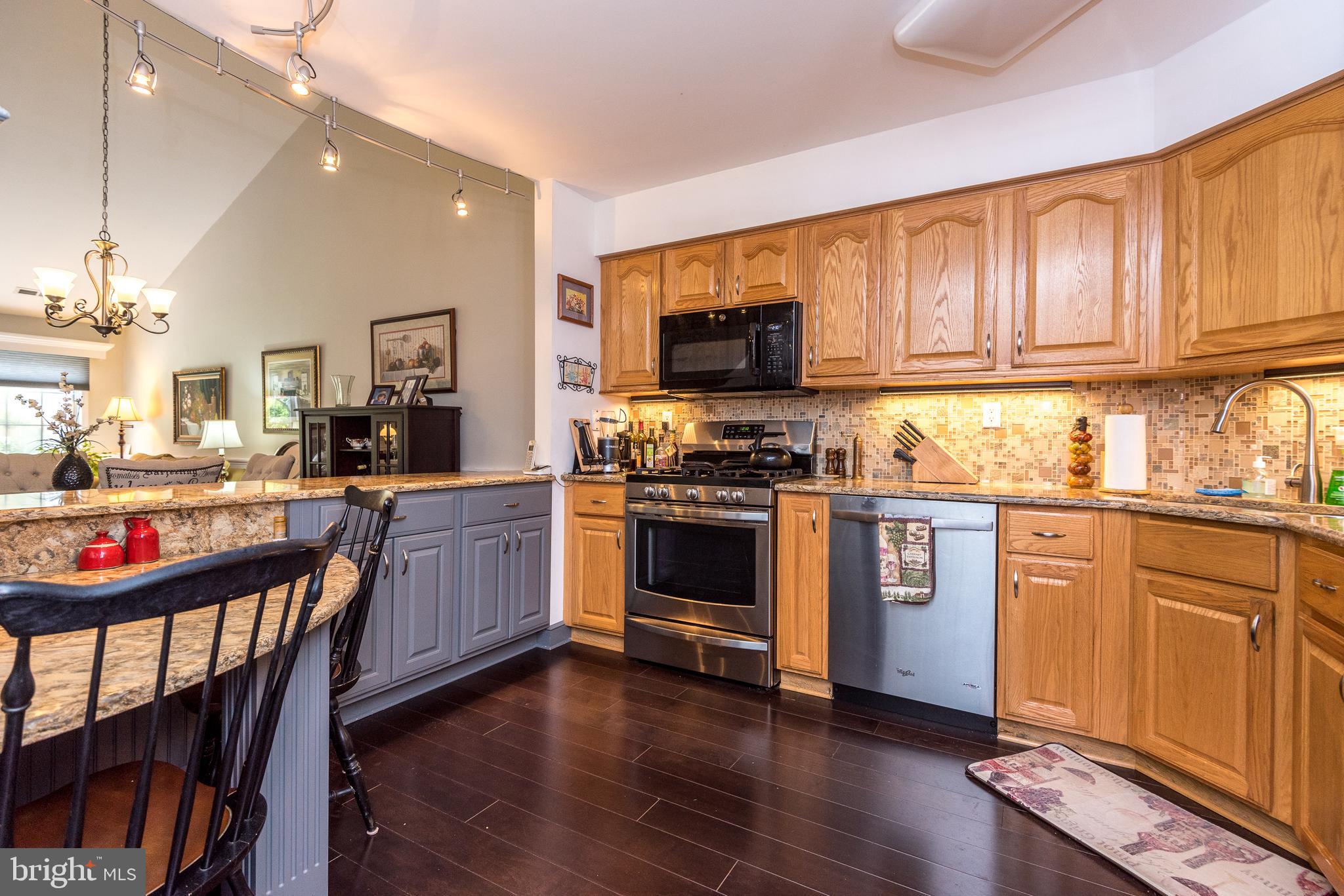 163 Progress Drive Doylestown, PA 18901 - Photo 3 of 26