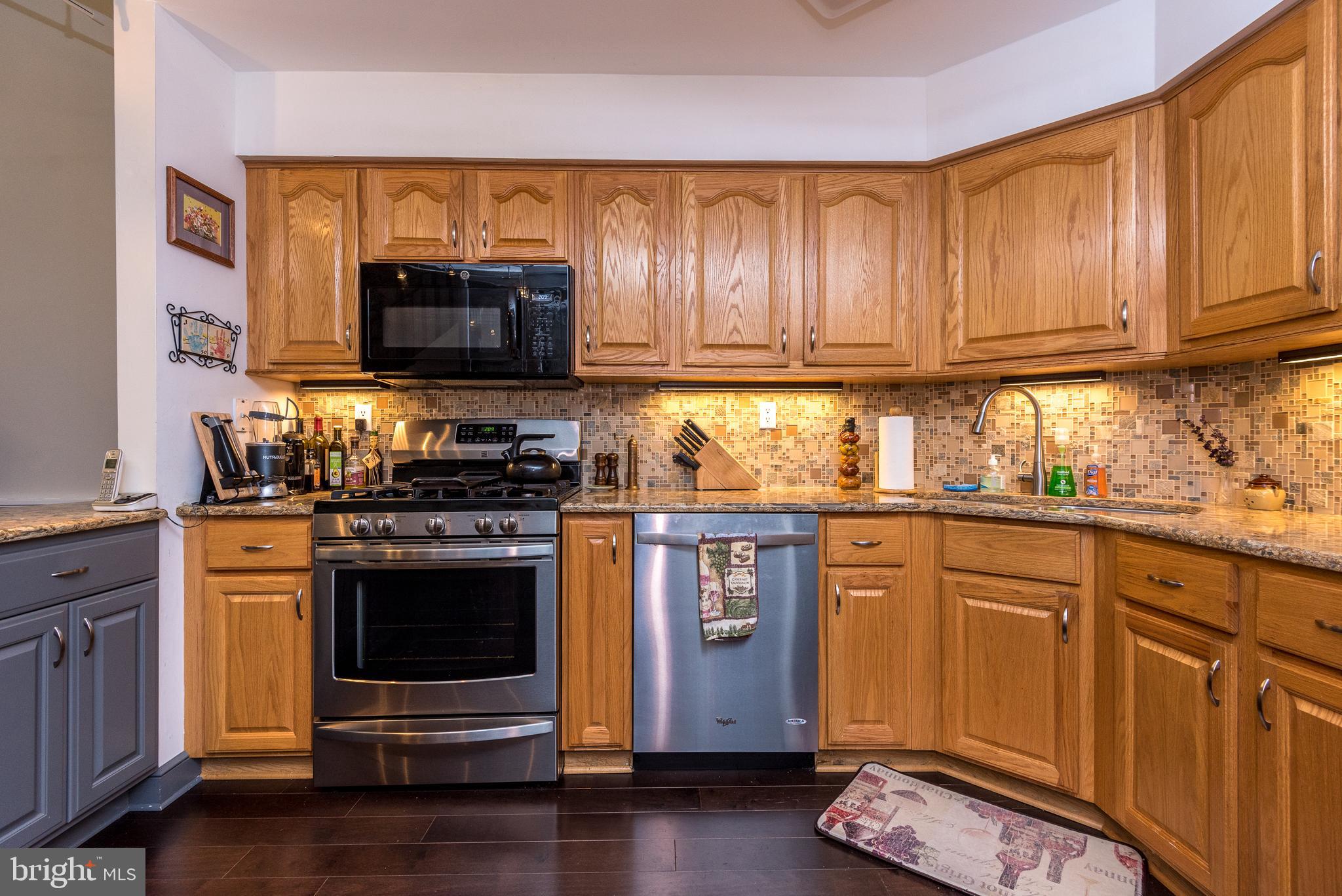 163 Progress Drive Doylestown, PA 18901 - Photo 5 of 26