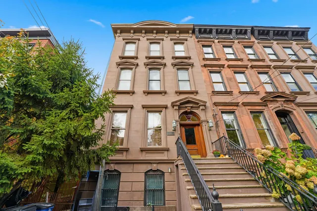 $725,000 | 716 Hudson Street, Unit 6, Hoboken, NJ 07030