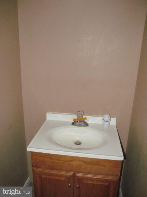 1426 Ridgeway Road Front Royal, VA 22630 - Photo 15 of 29 Bath
