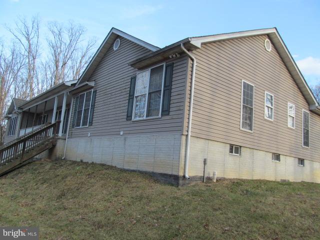 1426 Ridgeway Road Front Royal, VA 22630 - Photo 3 of 29 Exterior (Front)