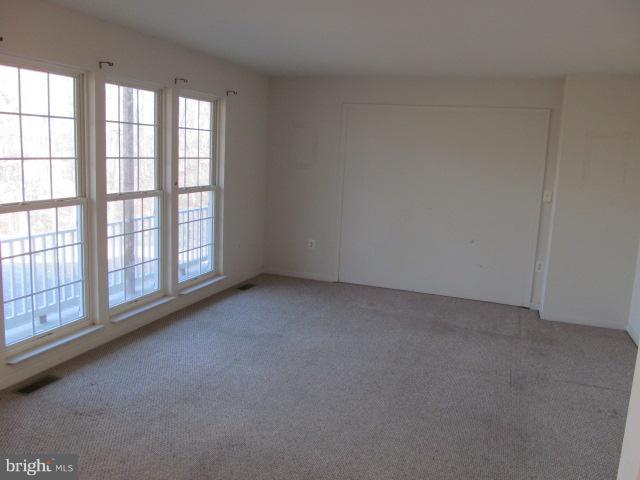 1426 Ridgeway Road Front Royal, VA 22630 - Photo 10 of 29 Living Room