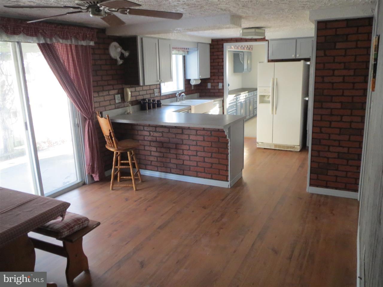 4636 Sportsman Club Road Spring Grove, PA 17362 - Photo 4 of 36