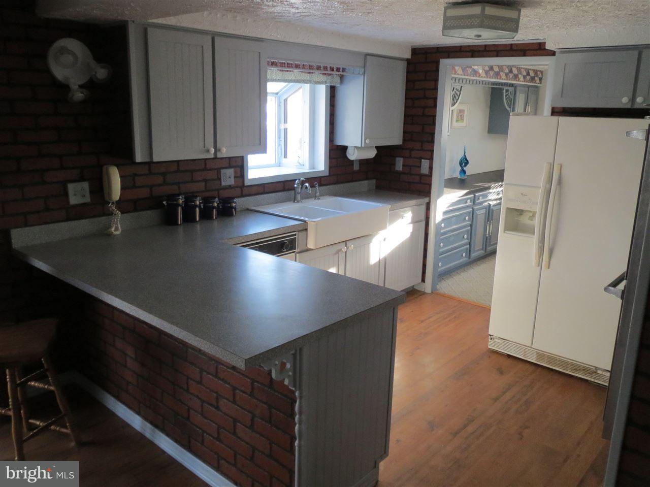 4636 Sportsman Club Road Spring Grove, PA 17362 - Photo 6 of 36
