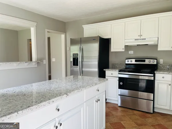 $1,570 | 32 North Cove Drive, Hogansville, GA 30230