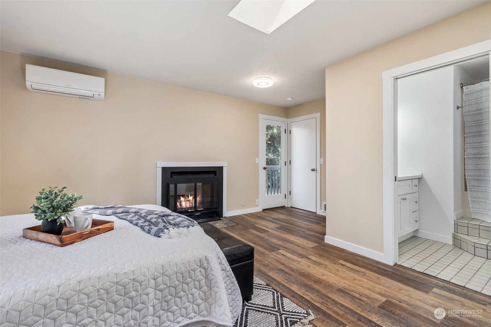 22812 Peter Grubb Road Southeast Renton, WA 98058 - Photo 21 of 37 Gallery Image 21