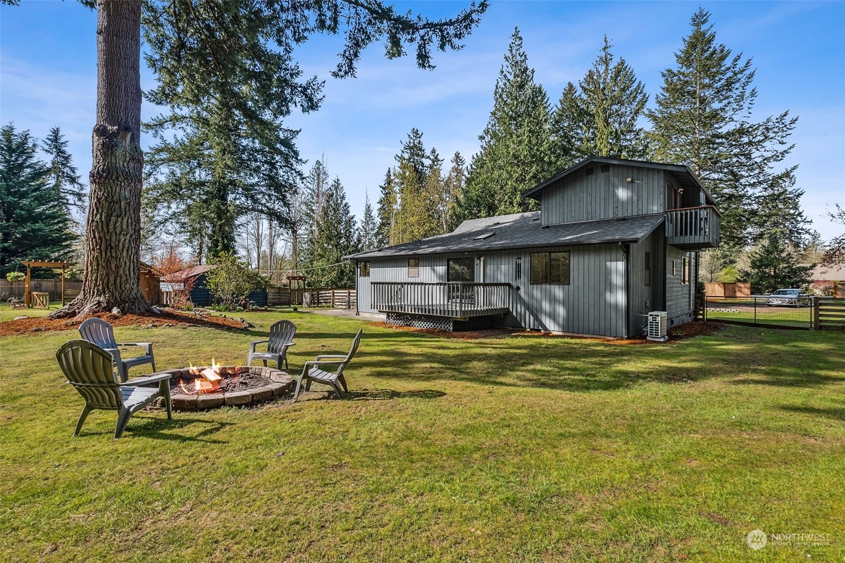 22812 Peter Grubb Road Southeast Renton, WA 98058 - Photo 34 of 37 Gallery Image 34