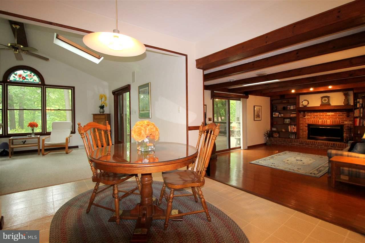 422 N Road York, PA 17403 - Photo 8 of 35